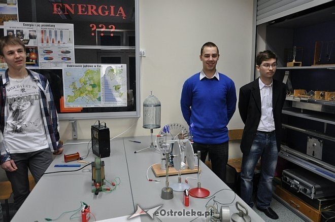 Festiwal Nauki w Zespole Szkół nr. 5 w Ostrołęce [09.04.2013] - zdjęcie #15 - eOstroleka.pl