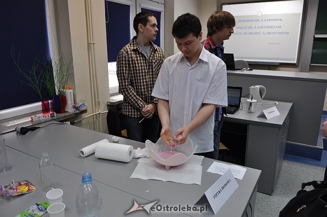 Festiwal Nauki w Zespole Szkół nr. 5 w Ostrołęce [09.04.2013] - zdjęcie #7 - eOstroleka.pl