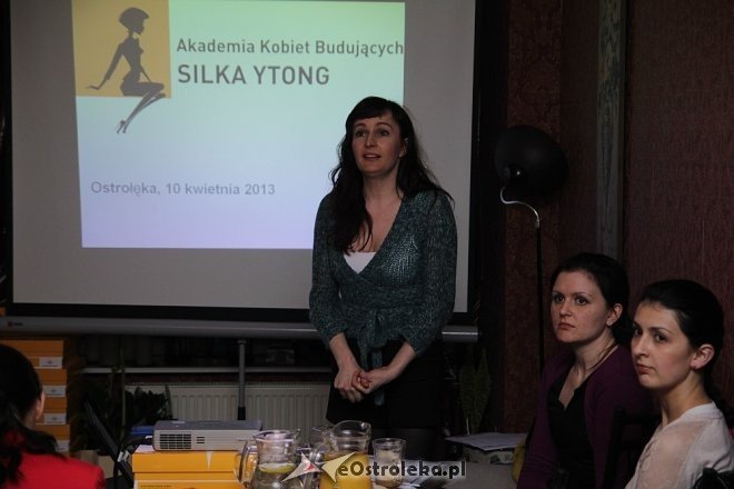 Akademia Kobiet Budujących w Ostrołęce [10.04.2013] - zdjęcie #25 - eOstroleka.pl