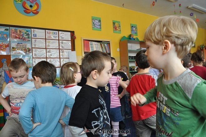 Konkurs Recytatorski w  PM Nr. 7 w Ostrołęce - zdjęcie #12 - eOstroleka.pl