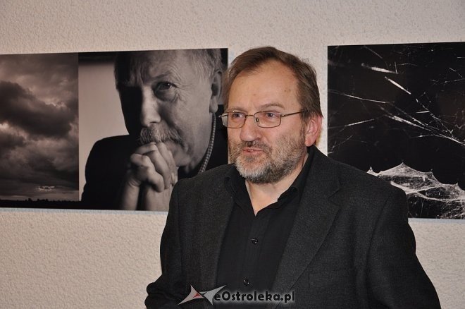 Wernisaż wystawy Mariusza Wideryńskiego [11.04.2013] - zdjęcie #34 - eOstroleka.pl