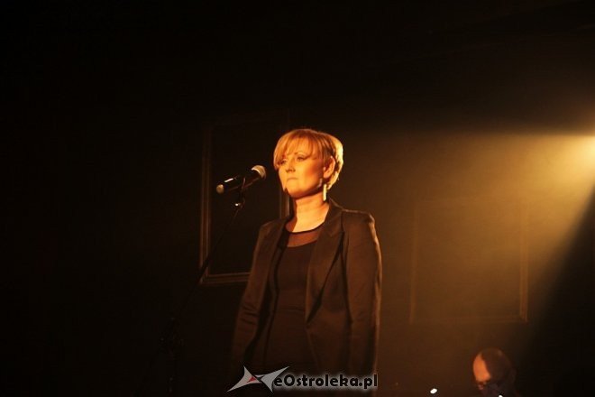 Recital Agaty Mieszała [12.04.2013] - zdjęcie #17 - eOstroleka.pl