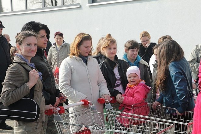 Marc-Pol przy I Armii Wojska Polskiego oficjalnie otwarty [13.04.2013] - zdjęcie #71 - eOstroleka.pl