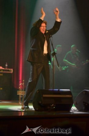 Zbigniew Wodecki wystąpił w OCK [13.04.2013] - zdjęcie #13 - eOstroleka.pl