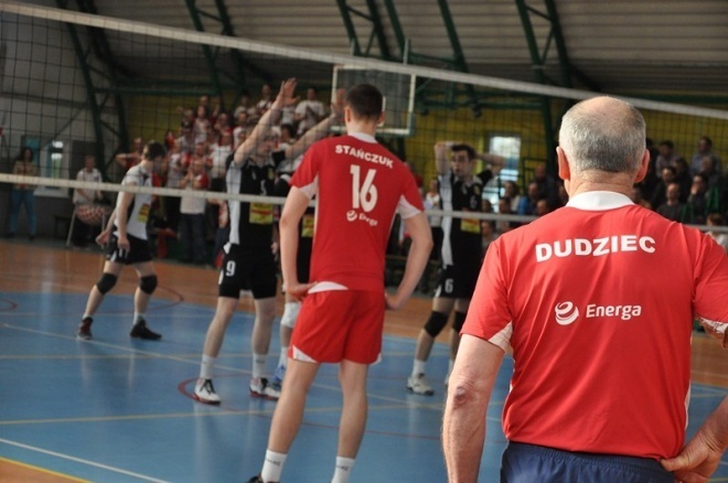 MKS Banimex Będzin - Energa Pekpol Ostrołęka (13.04.2013) - zdjęcie #4 - eOstroleka.pl