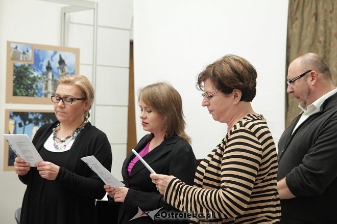 Finisaż wystawy Gloria Vicits [14.04.2013] - zdjęcie #21 - eOstroleka.pl