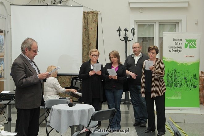 Finisaż wystawy Gloria Vicits [14.04.2013] - zdjęcie #18 - eOstroleka.pl