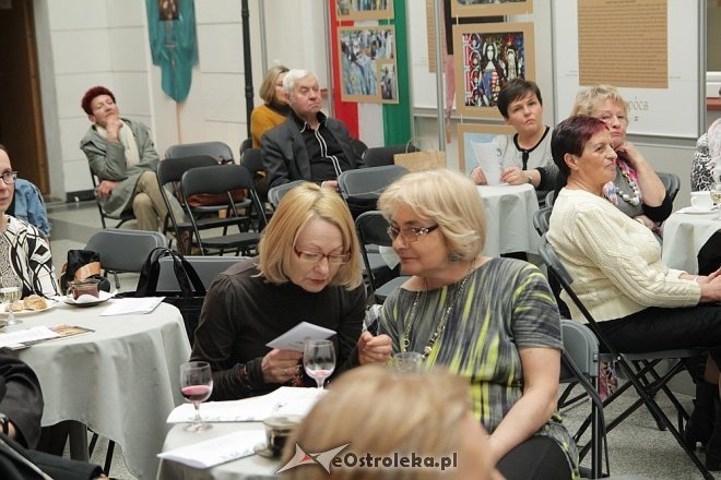 Finisaż wystawy Gloria Vicits [14.04.2013] - zdjęcie #8 - eOstroleka.pl