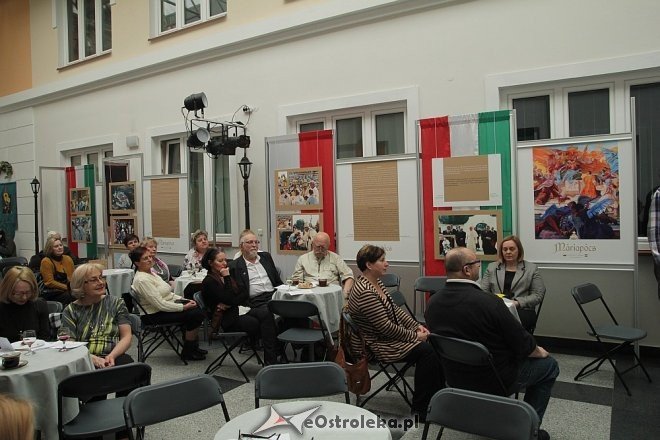 Finisaż wystawy Gloria Vicits [14.04.2013] - zdjęcie #2 - eOstroleka.pl