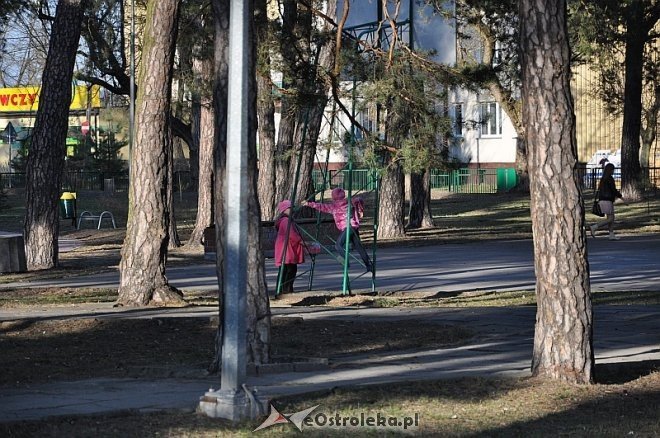 Wiosna w Ostrołęce [17.04.2013] - zdjęcie #14 - eOstroleka.pl