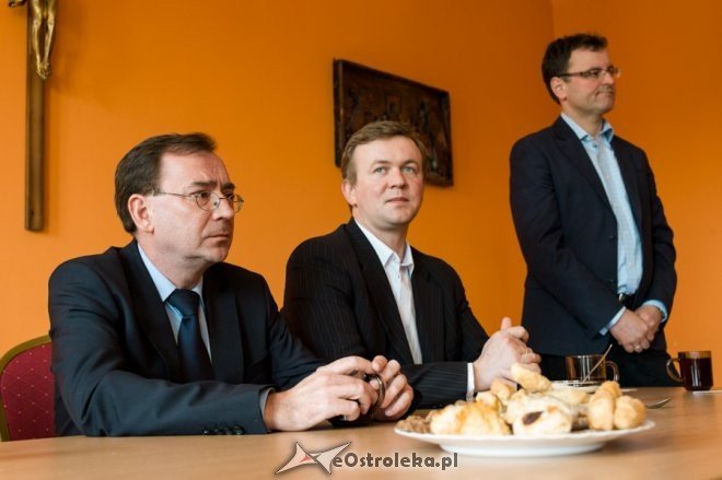 Spotkanie z posłem Mariuszem Kamińskim [20.04.2013] - zdjęcie #6 - eOstroleka.pl