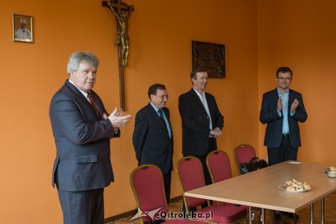 Spotkanie z posłem Mariuszem Kamińskim [20.04.2013] - zdjęcie #4 - eOstroleka.pl