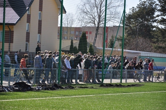 IV liga: Narew Ostrołęka - Huragan Wołomin (21.04.2013) - zdjęcie #11 - eOstroleka.pl