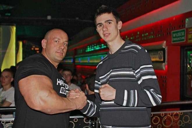 Hardkorowy Koksu w Ibizie [20.04.2013] - zdjęcie #82 - eOstroleka.pl