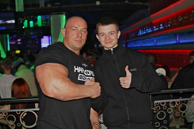 Hardkorowy Koksu w Ibizie [20.04.2013] - zdjęcie #61 - eOstroleka.pl