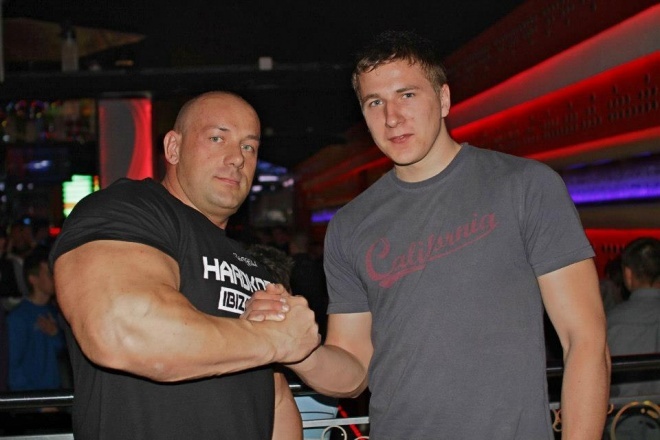 Hardkorowy Koksu w Ibizie [20.04.2013] - zdjęcie #51 - eOstroleka.pl