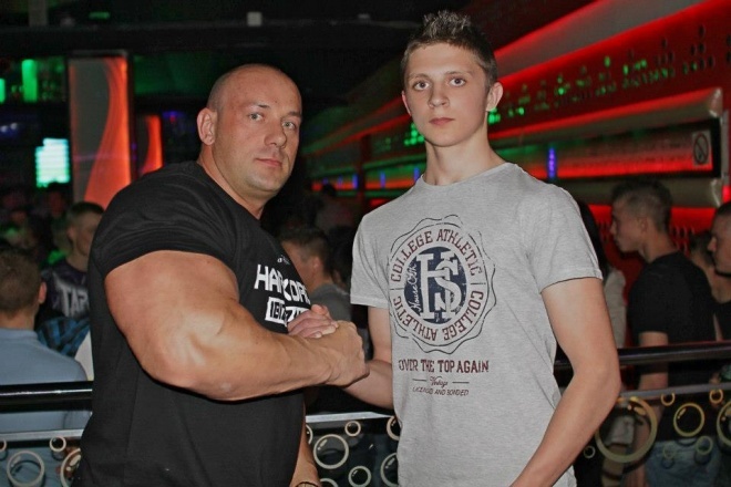 Hardkorowy Koksu w Ibizie [20.04.2013] - zdjęcie #33 - eOstroleka.pl
