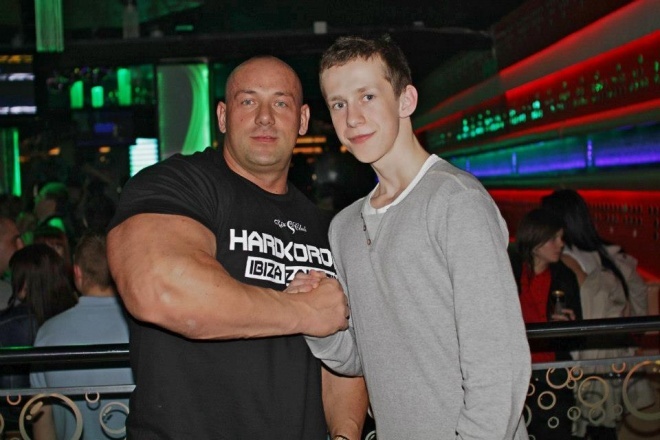 Hardkorowy Koksu w Ibizie [20.04.2013] - zdjęcie #30 - eOstroleka.pl
