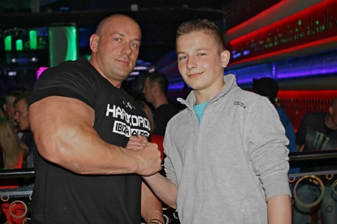 Hardkorowy Koksu w Ibizie [20.04.2013] - zdjęcie #27 - eOstroleka.pl