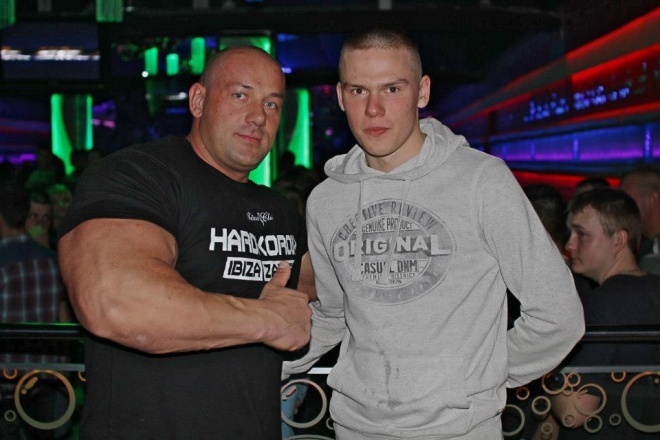 Hardkorowy Koksu w Ibizie [20.04.2013] - zdjęcie #24 - eOstroleka.pl