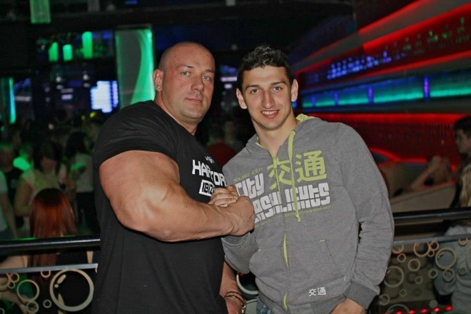 Hardkorowy Koksu w Ibizie [20.04.2013] - zdjęcie #23 - eOstroleka.pl
