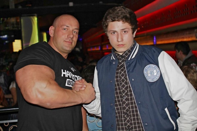 Hardkorowy Koksu w Ibizie [20.04.2013] - zdjęcie #52 - eOstroleka.pl