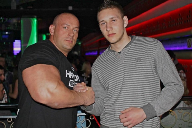 Hardkorowy Koksu w Ibizie [20.04.2013] - zdjęcie #10 - eOstroleka.pl