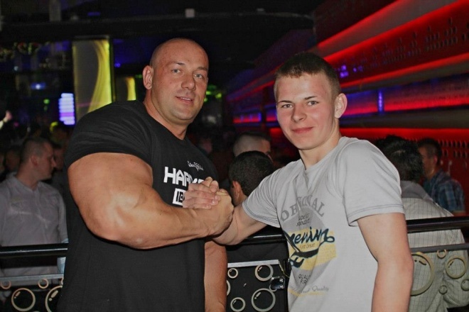 Hardkorowy Koksu w Ibizie [20.04.2013] - zdjęcie #7 - eOstroleka.pl