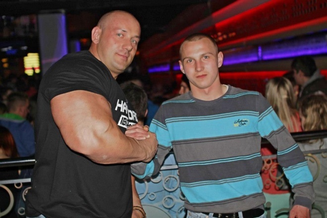 Hardkorowy Koksu w Ibizie [20.04.2013] - zdjęcie #6 - eOstroleka.pl