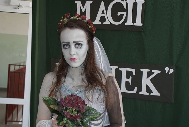 Konkurs Makijażu w Zespole Szkół Zawodowych nr 2 w Ostrołęce [20.04.2013] - zdjęcie #55 - eOstroleka.pl