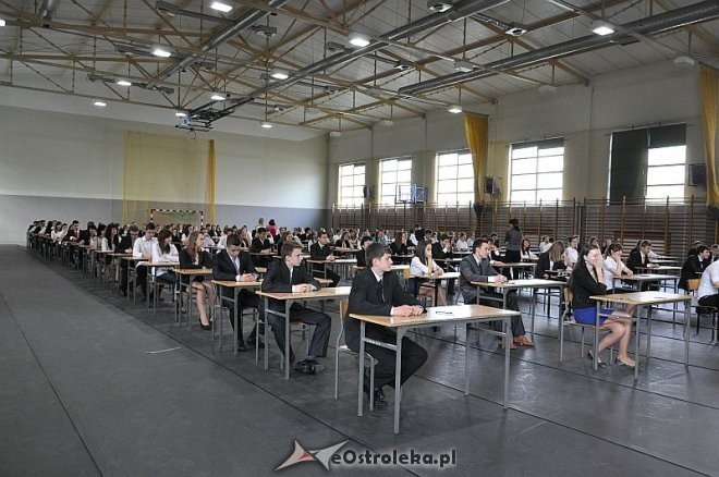 Egzaminy Gimnazjalne [23.04.2013] - zdjęcie #1 - eOstroleka.pl