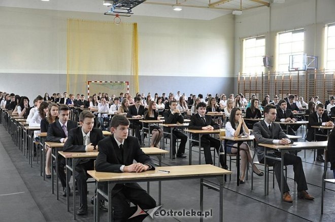 Egzaminy Gimnazjalne [23.04.2013] - zdjęcie #13 - eOstroleka.pl