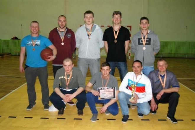 Miejska Liga Koszykówki w Łomży - zakończenie (21.04.2013) - zdjęcie #1 - eOstroleka.pl