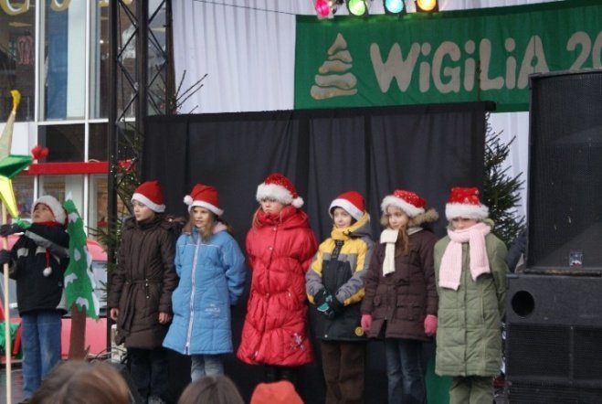 Wigilia Miejska (20.12.2008) - zdjęcie #30 - eOstroleka.pl