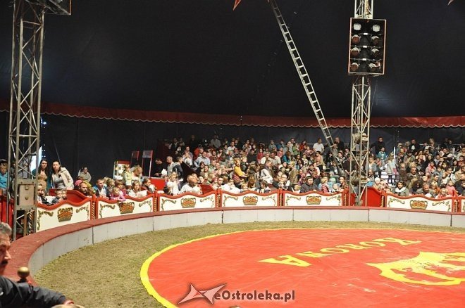 Cyrk Korona w Ostrołęce [24.04.2013] - zdjęcie #34 - eOstroleka.pl