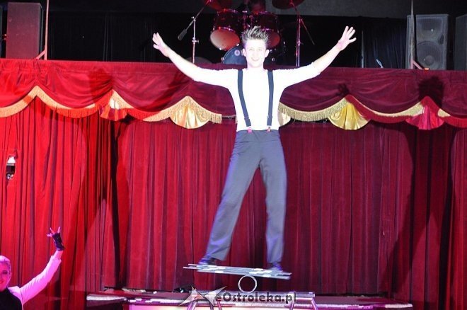 Cyrk Korona w Ostrołęce [24.04.2013] - zdjęcie #18 - eOstroleka.pl