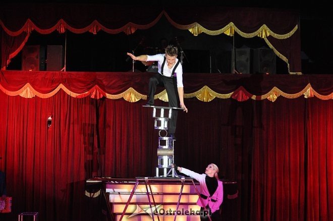 Cyrk Korona w Ostrołęce [24.04.2013] - zdjęcie #19 - eOstroleka.pl