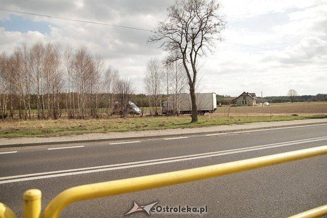 DK 61: Dwie ciężarówki zderzyły się w miejscowości Teodorowo [25.04.2013] - zdjęcie #2 - eOstroleka.pl