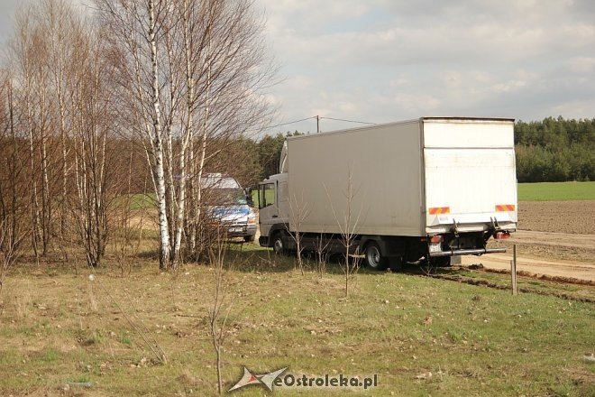 DK 61: Dwie ciężarówki zderzyły się w miejscowości Teodorowo [25.04.2013] - zdjęcie #6 - eOstroleka.pl