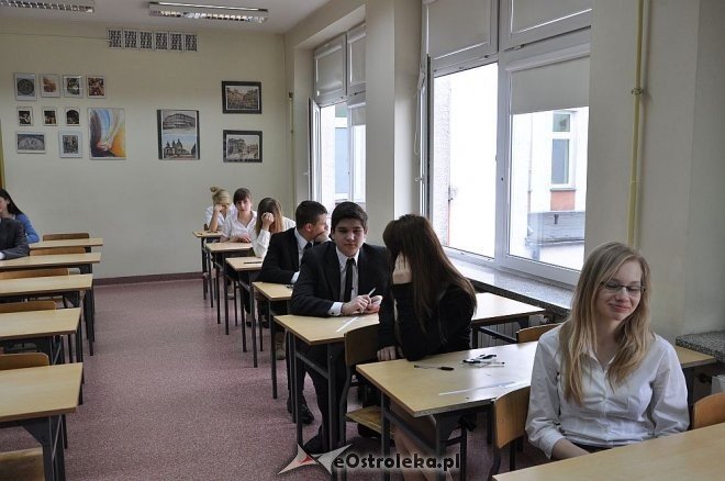 Test gimnazjalny z języka obcego [25.04.2013] - zdjęcie #7 - eOstroleka.pl
