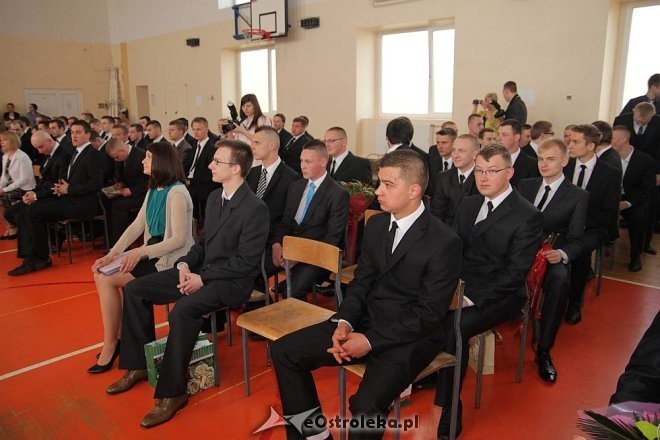 Zakończenie klas maturalnych 2013 w ZSZ nr 1 [26.04.2013] - zdjęcie #5 - eOstroleka.pl