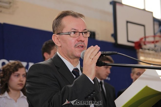 Zakończenie klas maturalnych 2013 w ZSZ nr 1 [26.04.2013] - zdjęcie #12 - eOstroleka.pl