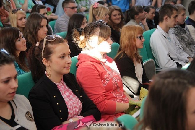 Zakończenie klas maturalnych 2013 w ZSZ nr 3 [26.04.2013] - zdjęcie #60 - eOstroleka.pl