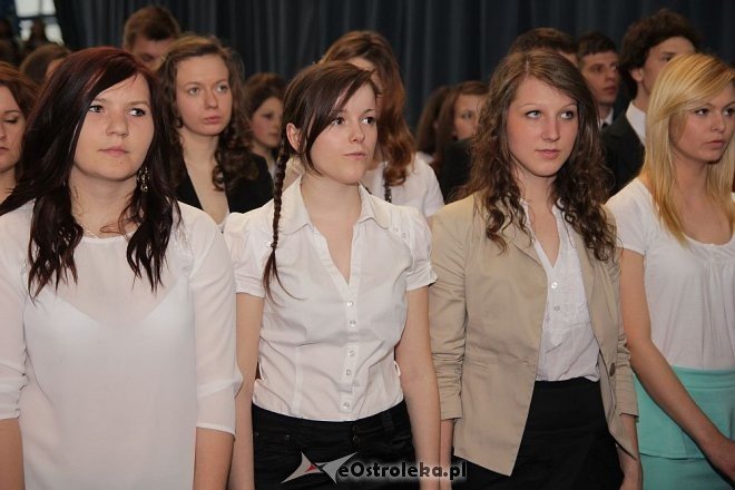 ZSZ nr 4: Zakończenie roku szkolnego klas maturalnych [26.04.2013] - zdjęcie #36 - eOstroleka.pl
