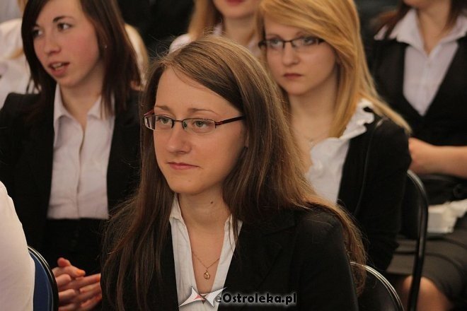 ZSZ nr 4: Zakończenie roku szkolnego klas maturalnych [26.04.2013] - zdjęcie #20 - eOstroleka.pl