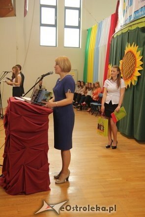 ZSZ nr 4: Zakończenie roku szkolnego klas maturalnych [26.04.2013] - zdjęcie #5 - eOstroleka.pl