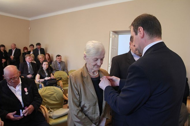 Złote Gody mieszkańców Ostrołęki [26.04.2013] - zdjęcie #28 - eOstroleka.pl