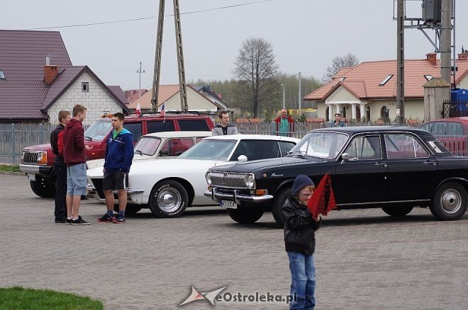 II Rzekuńskie Spotkanie Pasjonatów Starej Motoryzacji [27.04.2013] - zdjęcie #26 - eOstroleka.pl