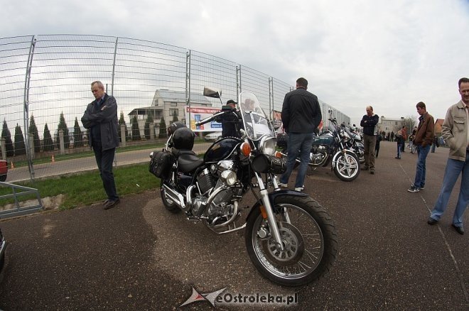 II Rzekuńskie Spotkanie Pasjonatów Starej Motoryzacji [27.04.2013] - zdjęcie #28 - eOstroleka.pl