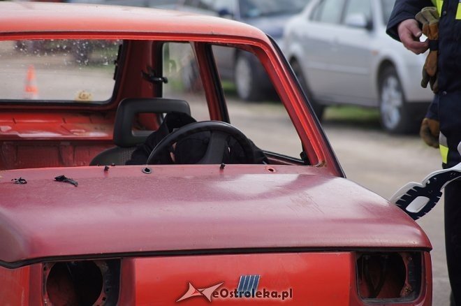 II Rzekuńskie Spotkanie Pasjonatów Starej Motoryzacji [27.04.2013] - zdjęcie #28 - eOstroleka.pl
